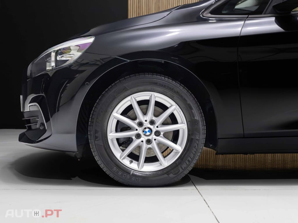 BMW 216 d Aut. Sport Line