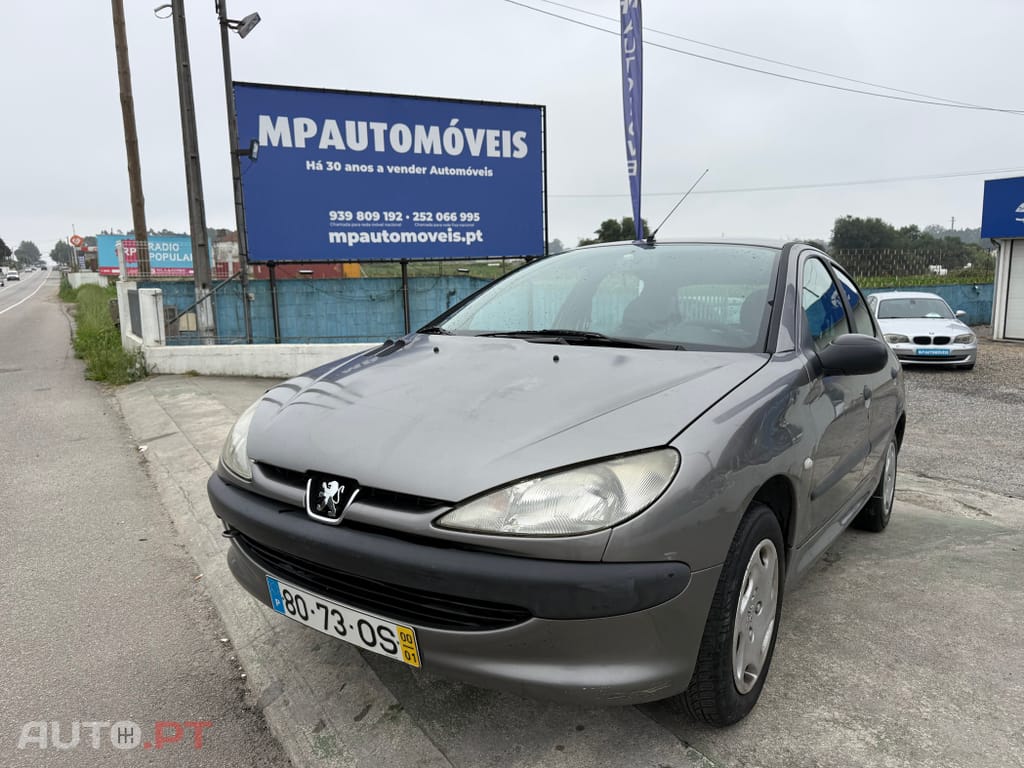 Peugeot 206 1.1 XR