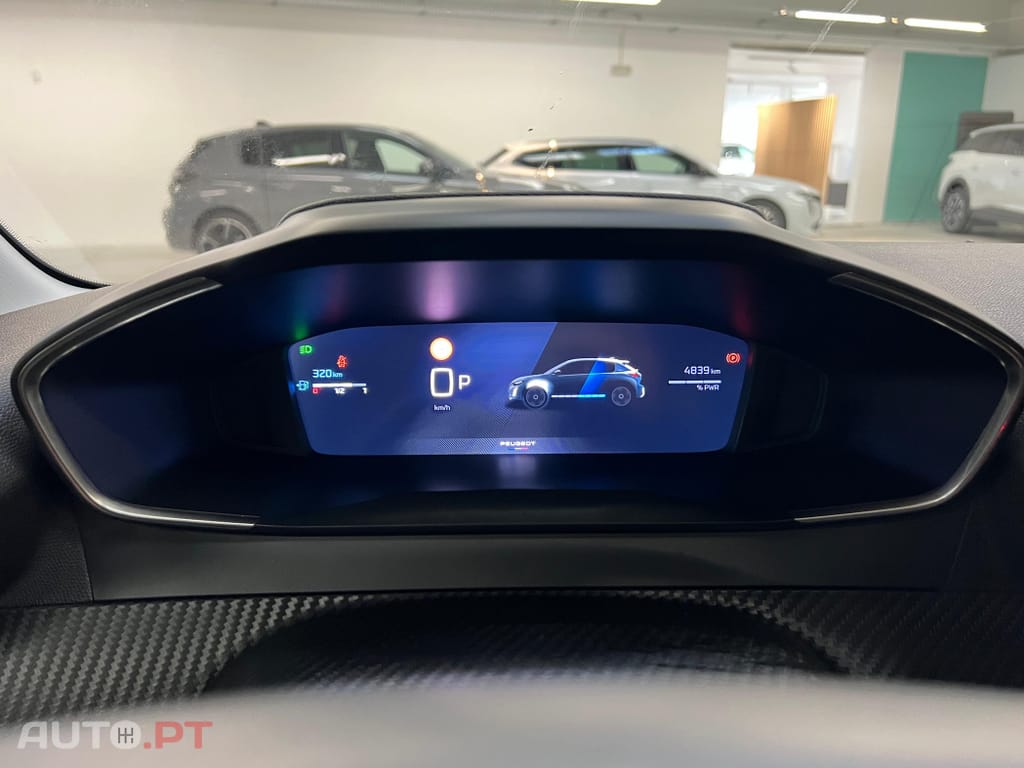 Peugeot 208 1.2 Hybrid Allure e-DCS6