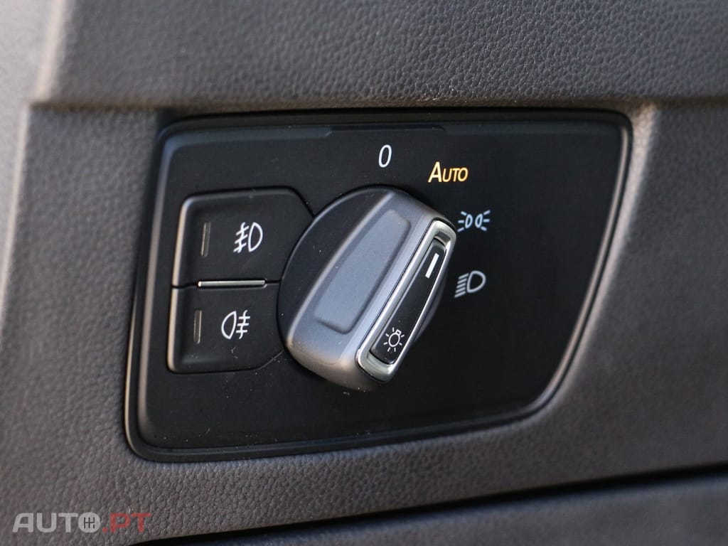Volkswagen Passat Variant 2.0 TDi Elegance DSG
