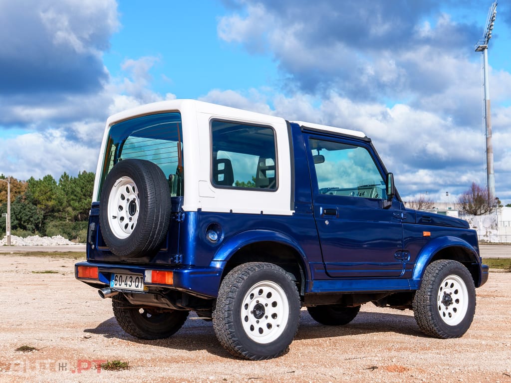 Suzuki Samurai Hard Top JX