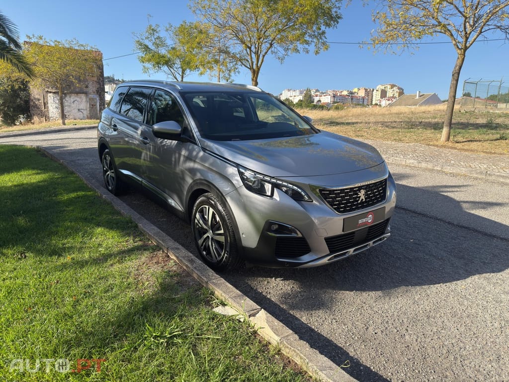 Peugeot 5008 1.5 BlueHDi Allure Pack EAT8