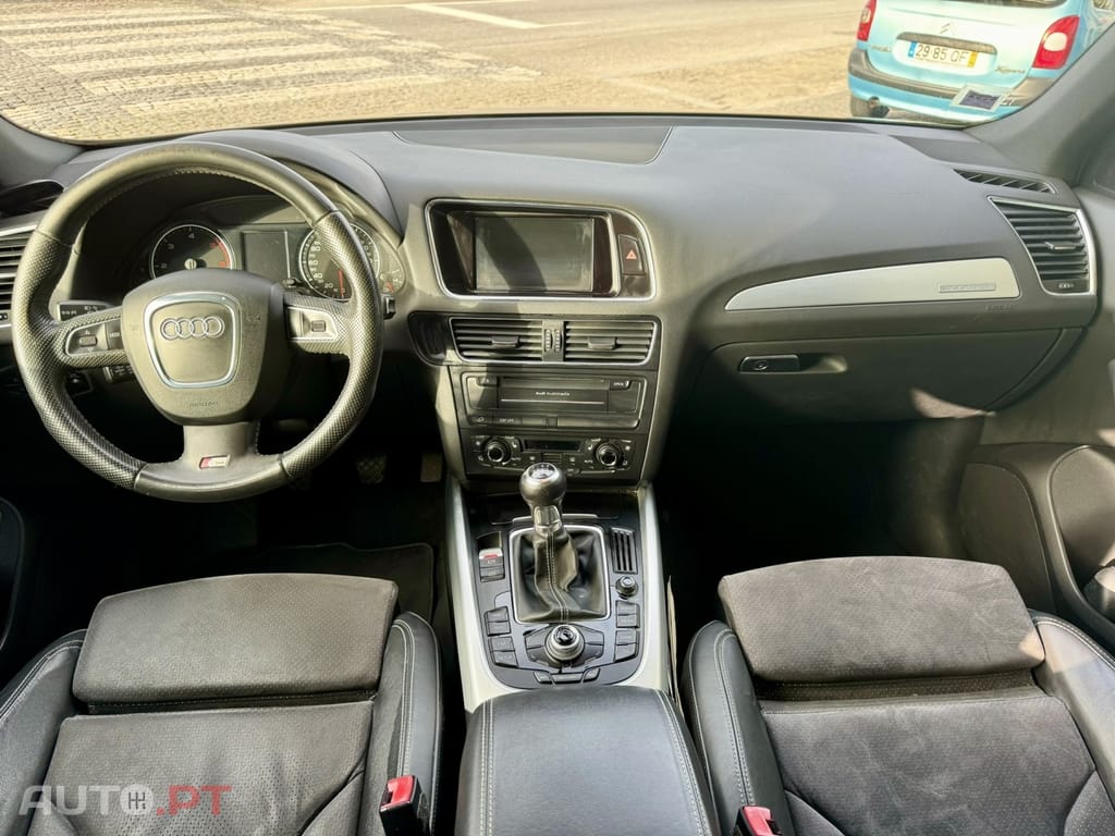 Audi Q5 2.0 TDi quattro S-line