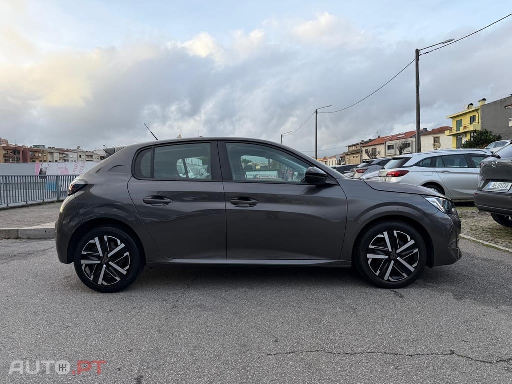 Peugeot 208 1.2 PureTech SE Style