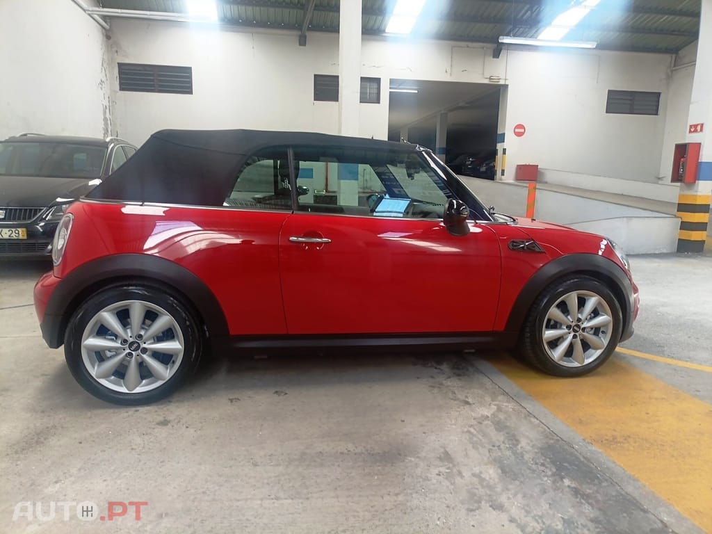 MINI Cabrio Cooper D