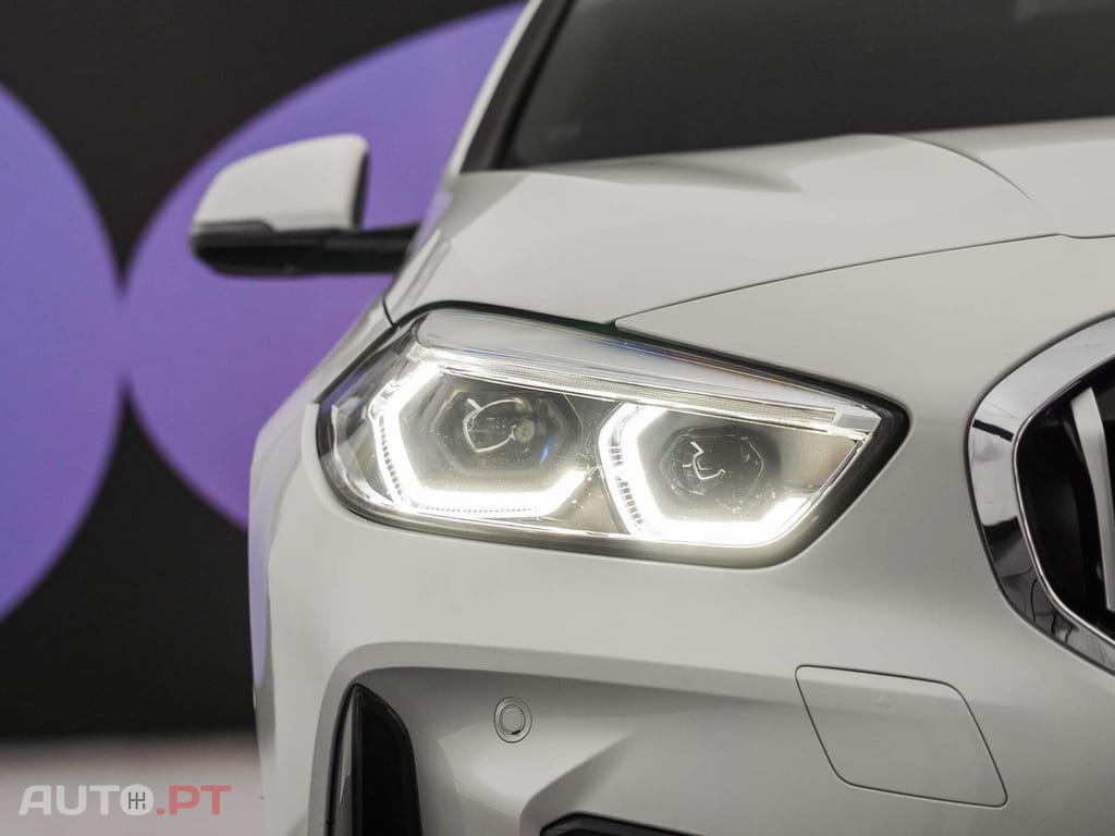 BMW 116 d Pack Desportivo M Auto