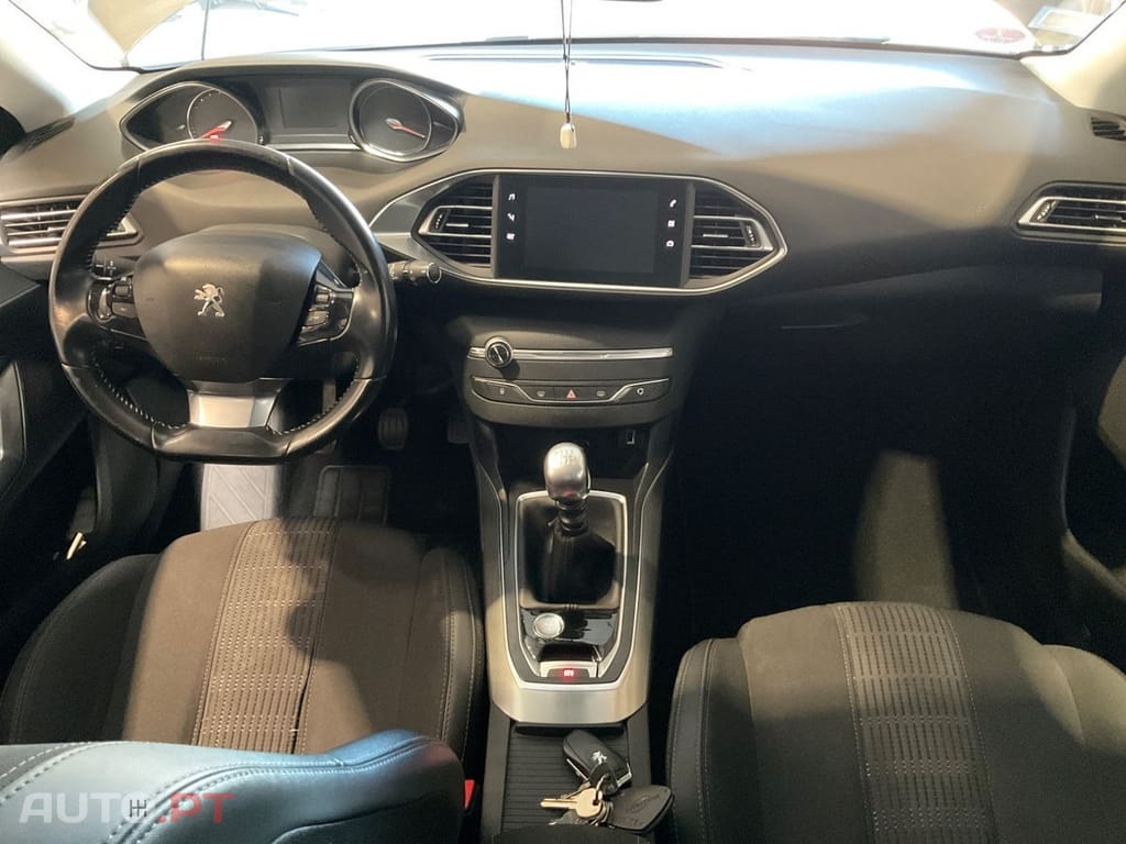 Peugeot 308 PureTech 110 Stop & Start Allure