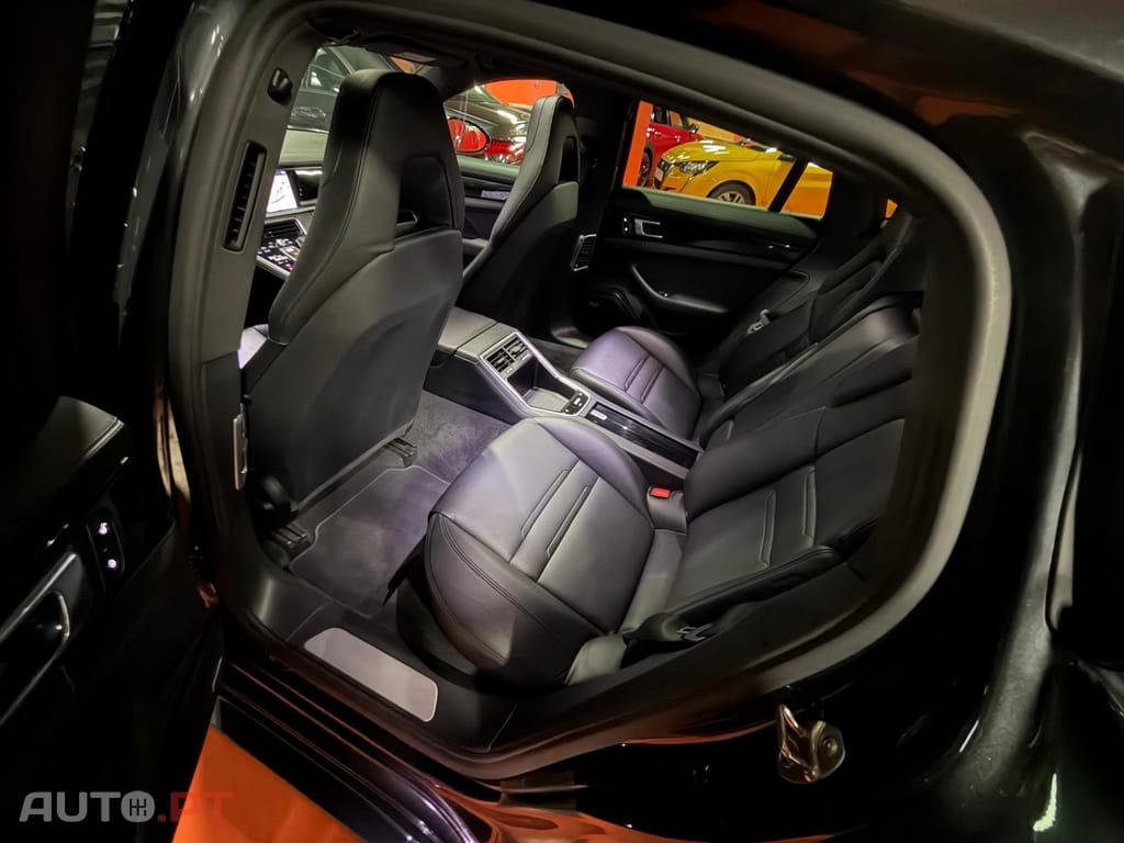 Porsche Panamera 4 S