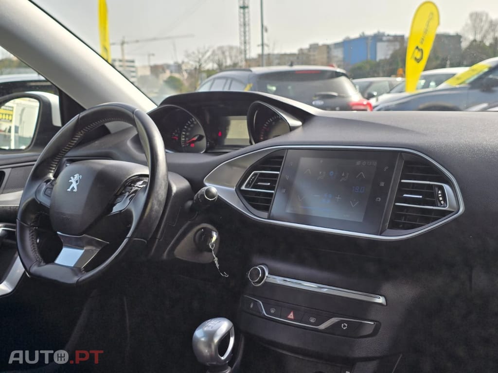 Peugeot 308 SW 1.2 PureTech Active Pack