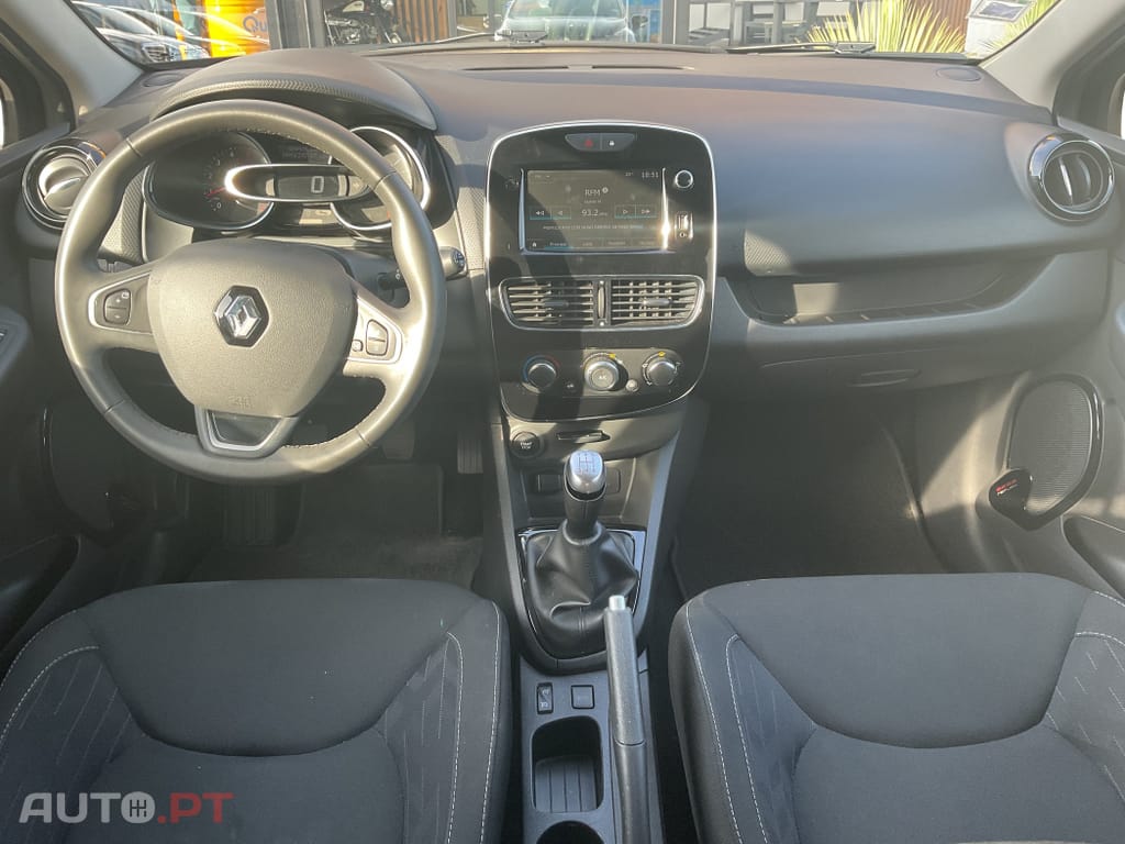 Renault Clio Sport Tourer 0.9 TCe Limited