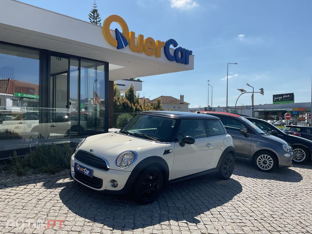 MINI Cooper Cooper D