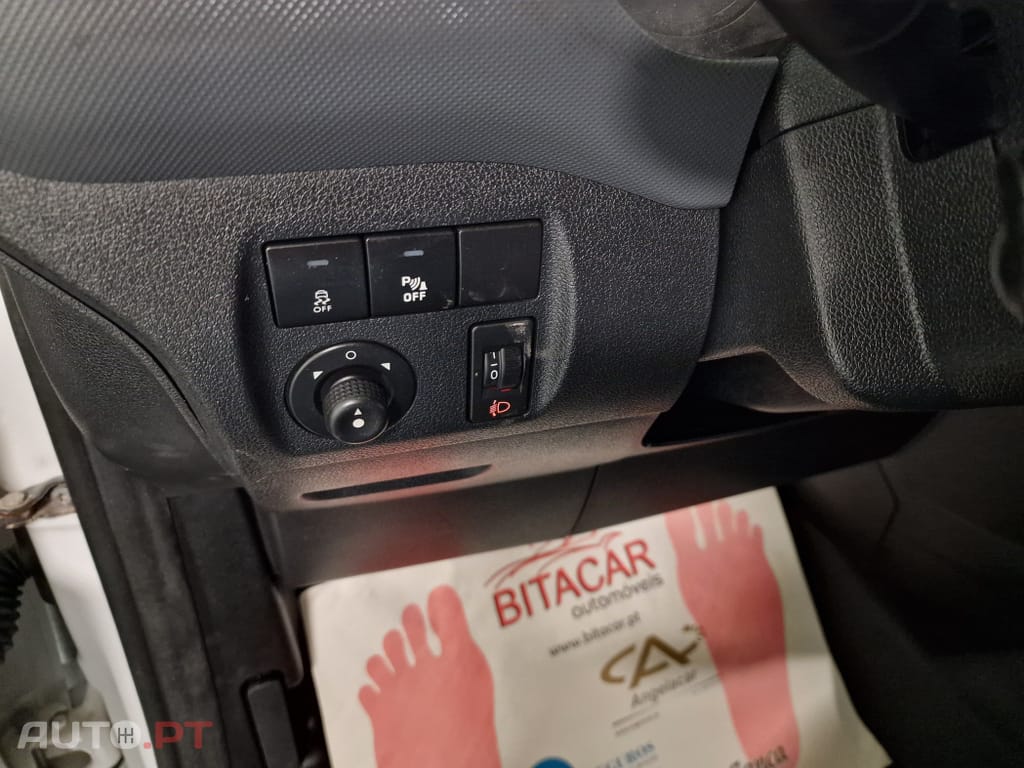 Peugeot Partner 1.6 HDI IVA DEDUTIVEL