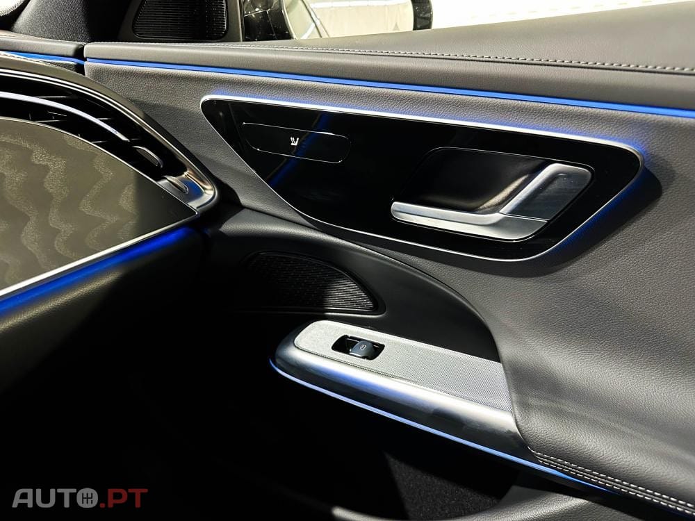 Mercedes-Benz E 300 e 9G-TRONIC AMG Line