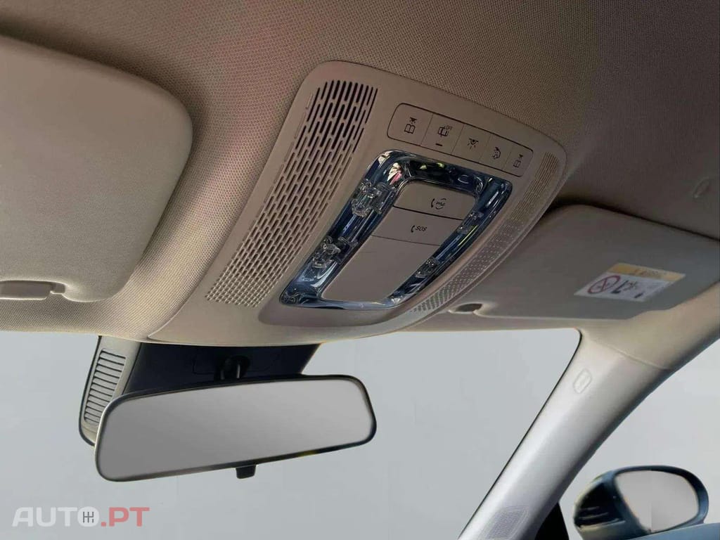 Mercedes-Benz CLA 180 SB DCT 