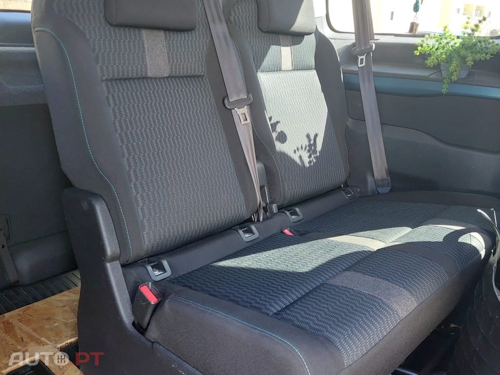 Peugeot Traveller 1.5 BlueHDi- 120CV