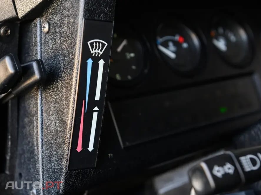 Land Rover Defender 90 2.5 Td5 E