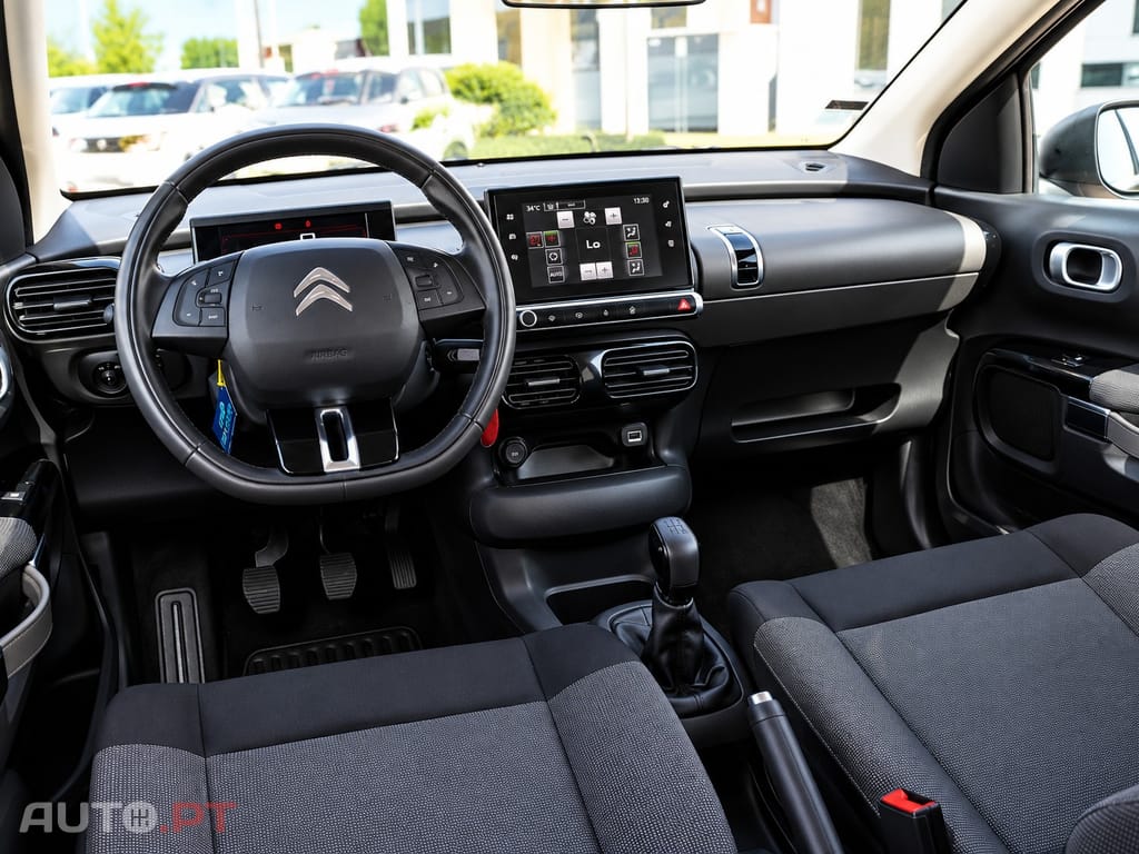Citroen C4 Cactus 1.2 PureTech Shine