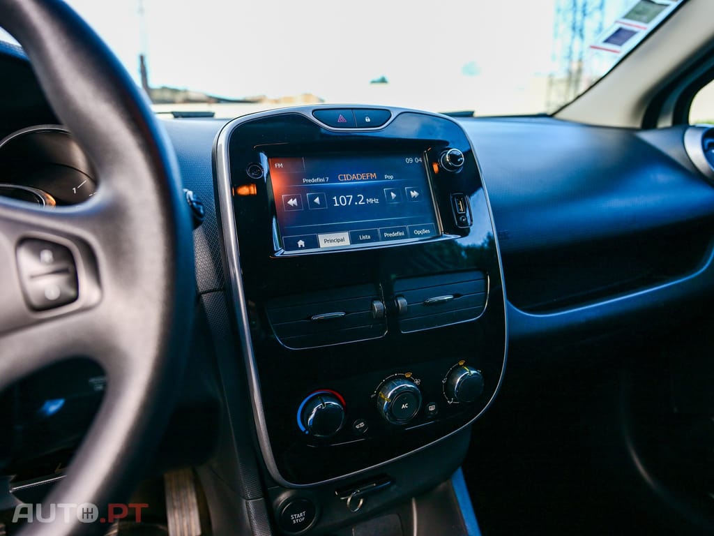 Renault Clio Sport Tourer 0.9 TCE Limited