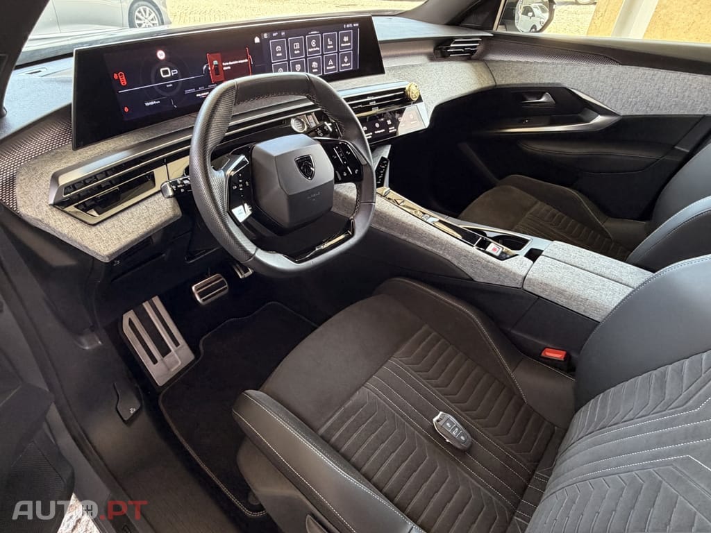 Peugeot 5008 1.2 Hybrid GT e-DCS6