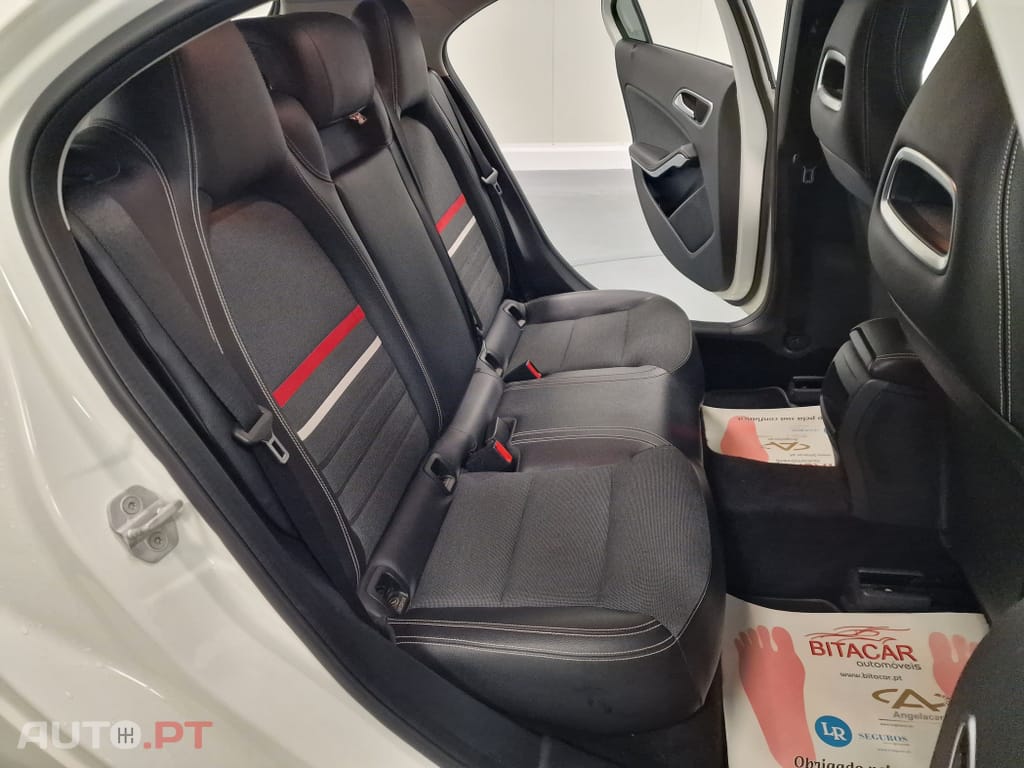 Mercedes-Benz A 180 CDi BlueEfficiency AMG Line