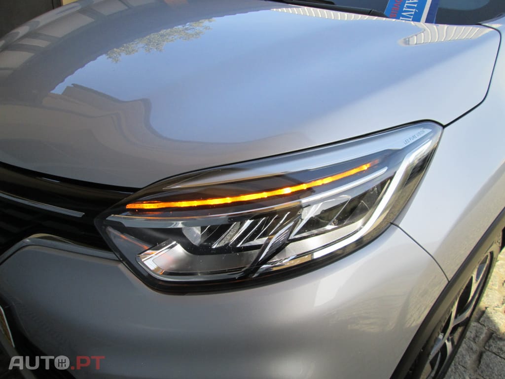 Renault Captur 0.9 TCE EXCLUSIVE