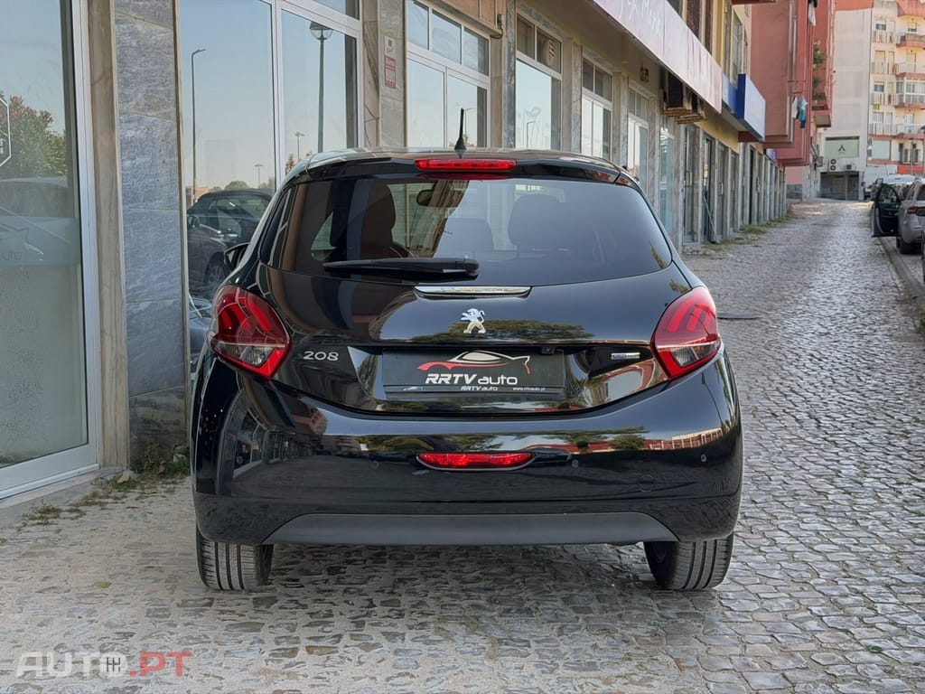 Peugeot 208 1.2 PureTech Style