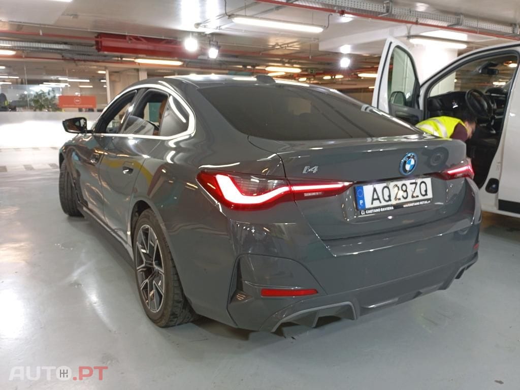 BMW i4 eDrive40 Desportiva M