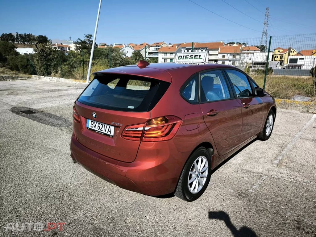 BMW 216 d Line Luxury