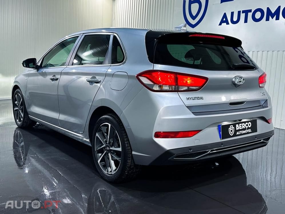 Hyundai i30 T-GDi DCT-7 Hybrid 48v