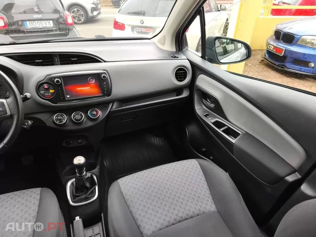 Toyota Yaris 1.4 D-4D Comfort 99g