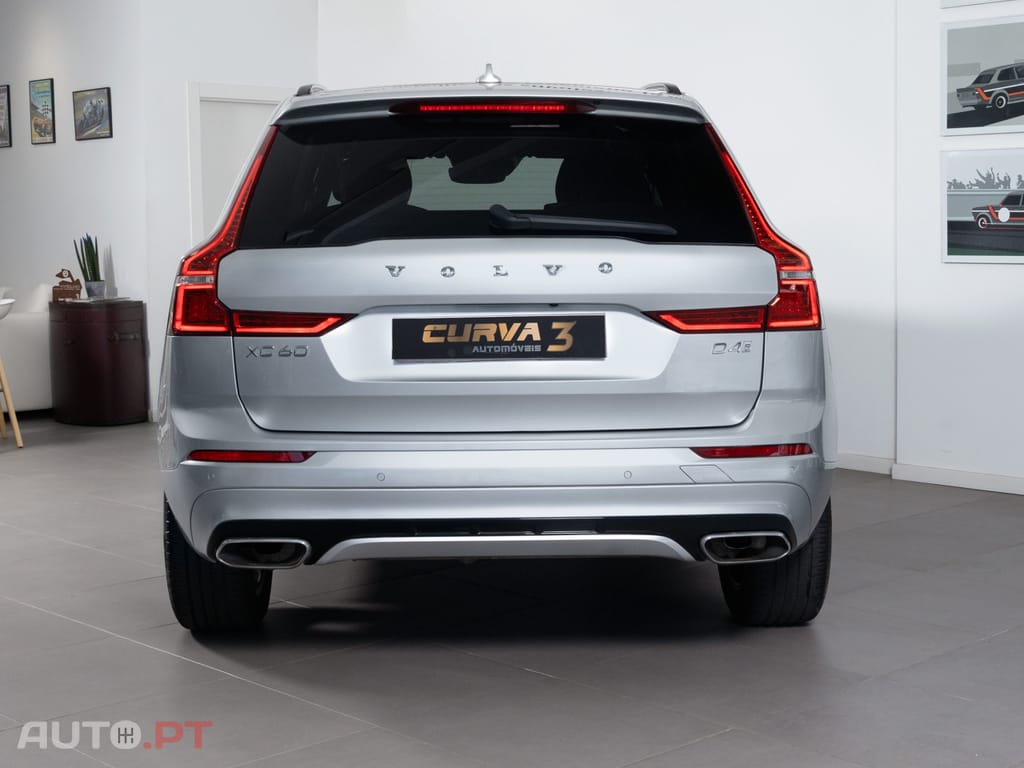 Volvo XC60 2.0 D4 R - Design