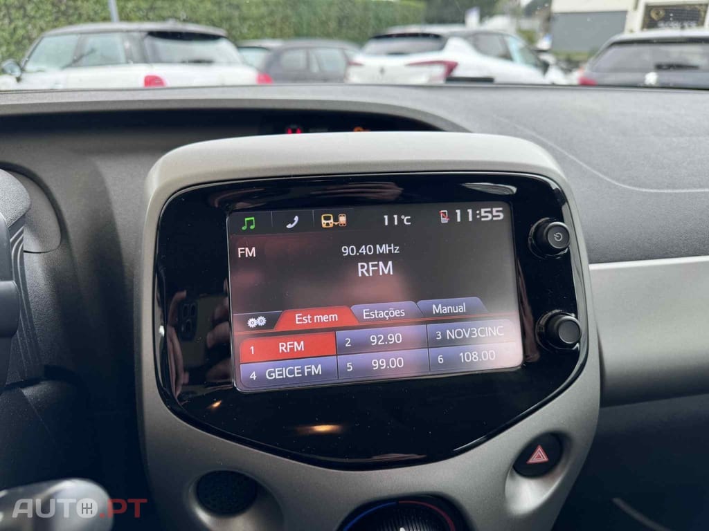 Toyota Aygo 1.0 X-Play Plus