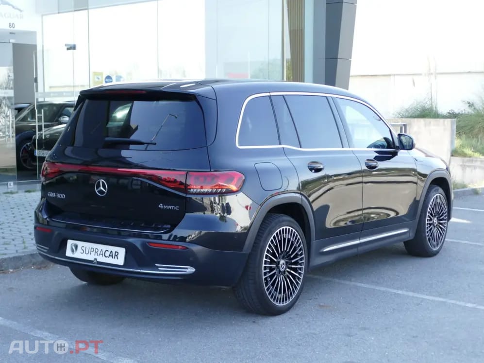 Mercedes-Benz EQB 300 4Matic