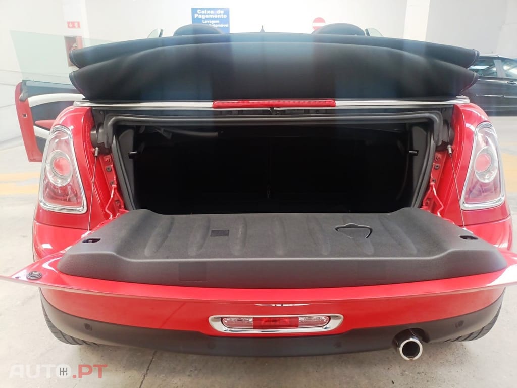 MINI Cabrio Cooper D
