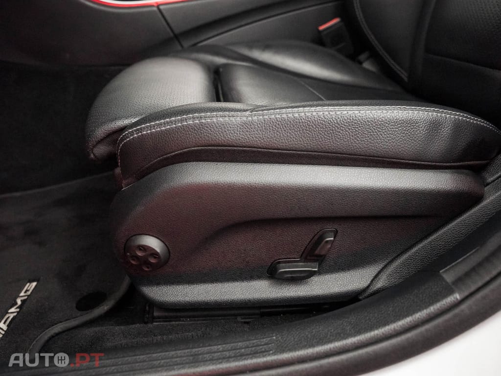 Mercedes-Benz C 300 de AMG Line