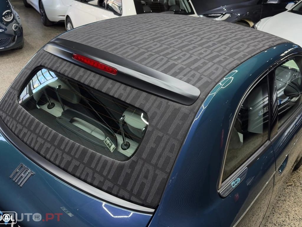 Fiat 500e La Prima