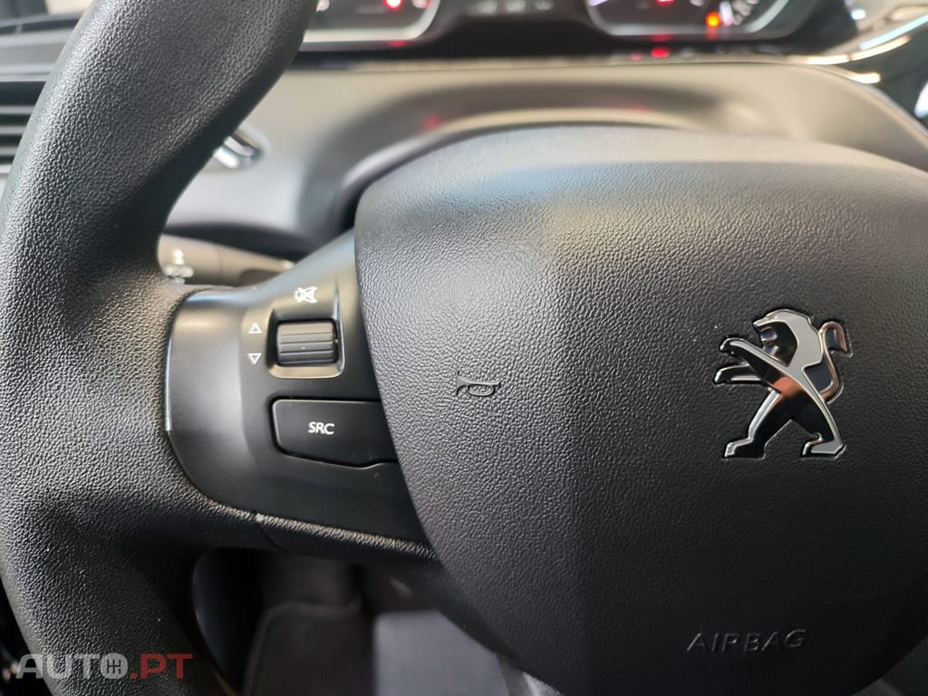 Peugeot 208 ACTIVE