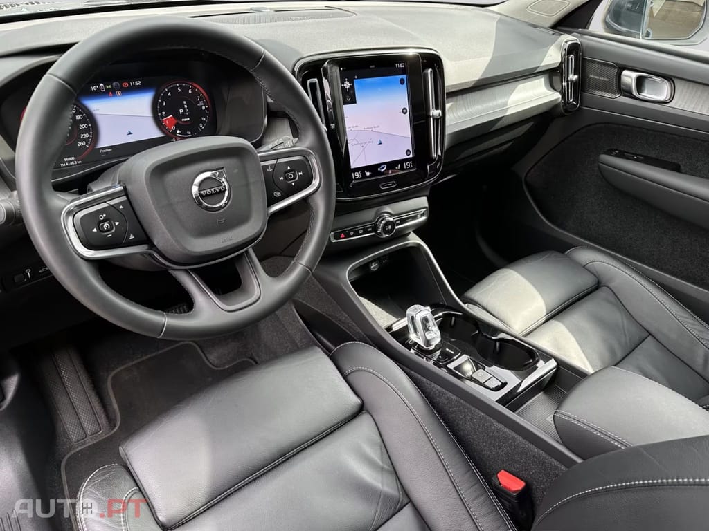 Volvo XC40 I.V.A DEDUTIVEL T4 Recharge Inscription
