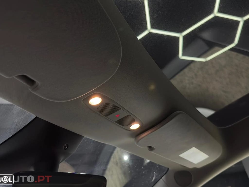 Tesla Model Y Performance Tração Integral