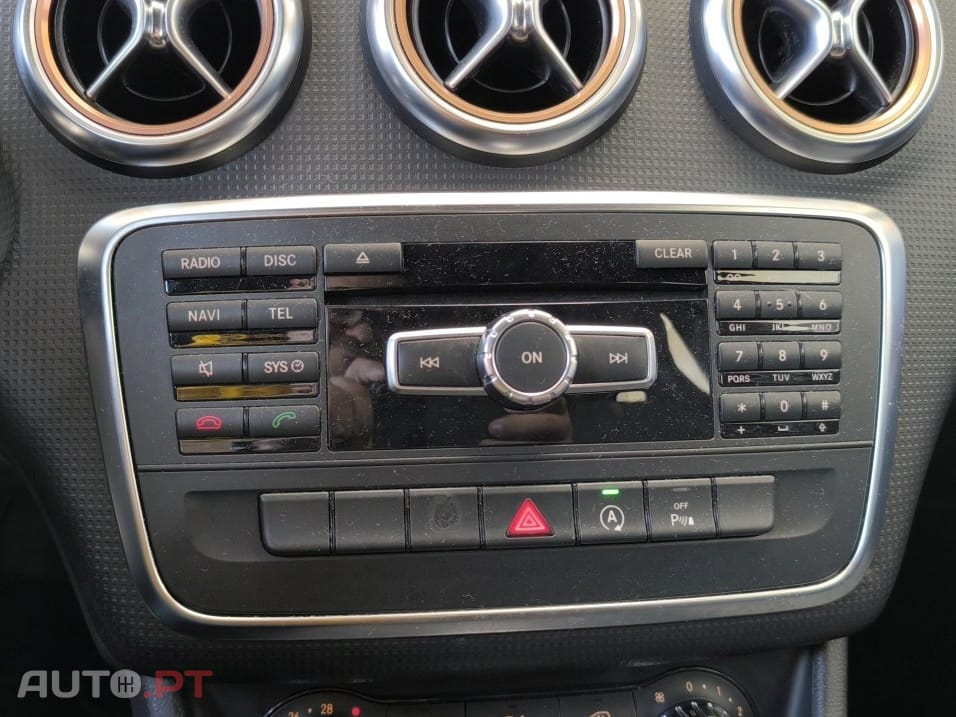 Mercedes-Benz A 180 d