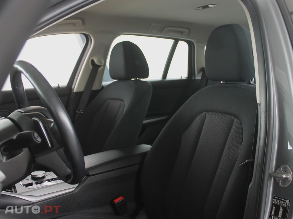 BMW 330 e Corporate Edition Auto