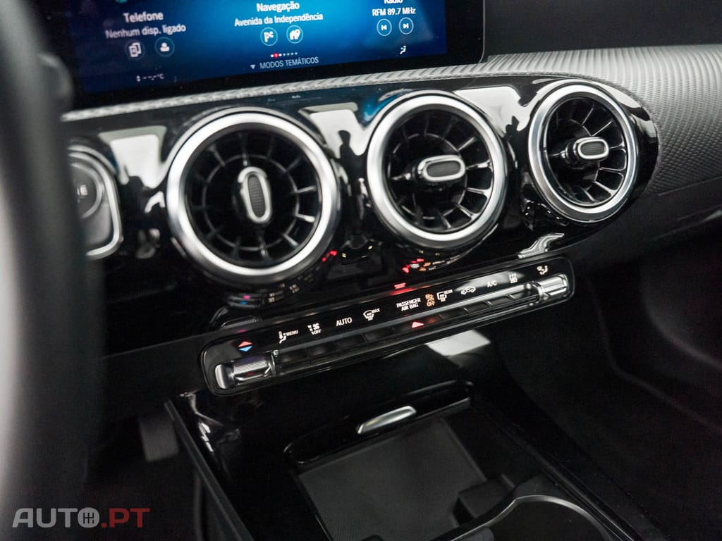 Mercedes-Benz A 250 e Style Plus