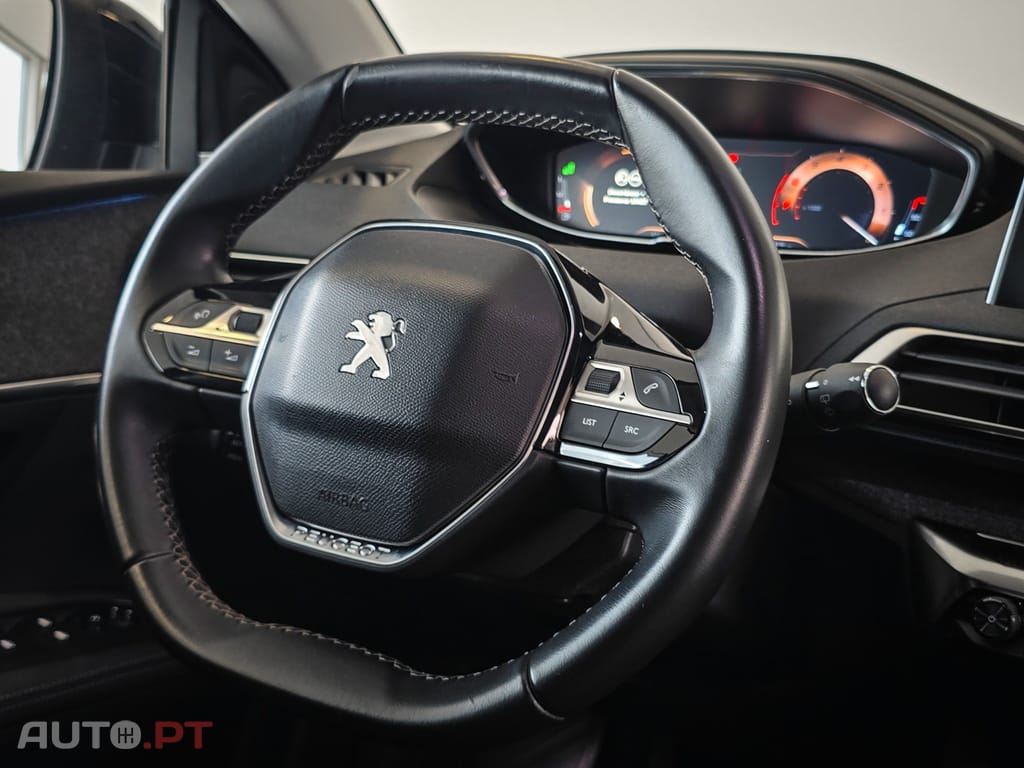 Peugeot 3008 1.2 PureTech Allure