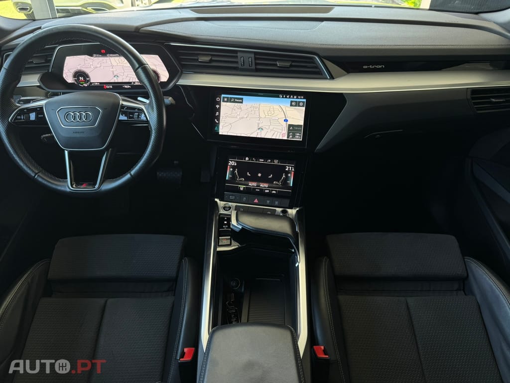 Audi E-Tron 55 quattro S line