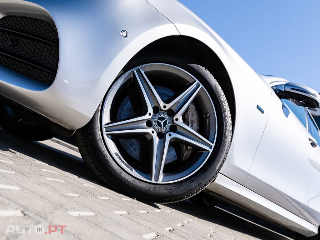 Mercedes-Benz E 300 de AMG Line