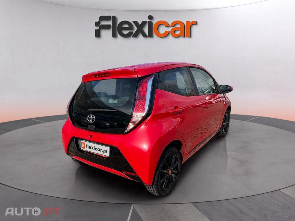 Toyota Aygo 1.0 X-Play+X-Touch