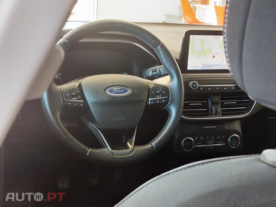 Ford Focus SW 1.5 TDCi EcoBlue Titanium