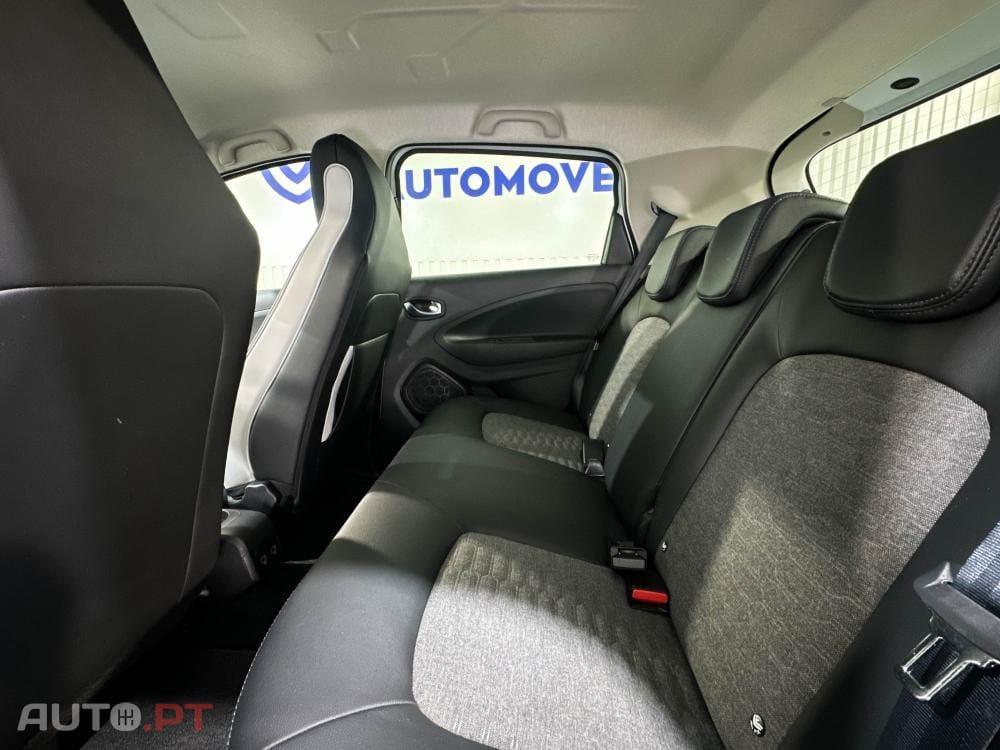 Renault Zoe (c/ Bateria) EV50 135hp Techno