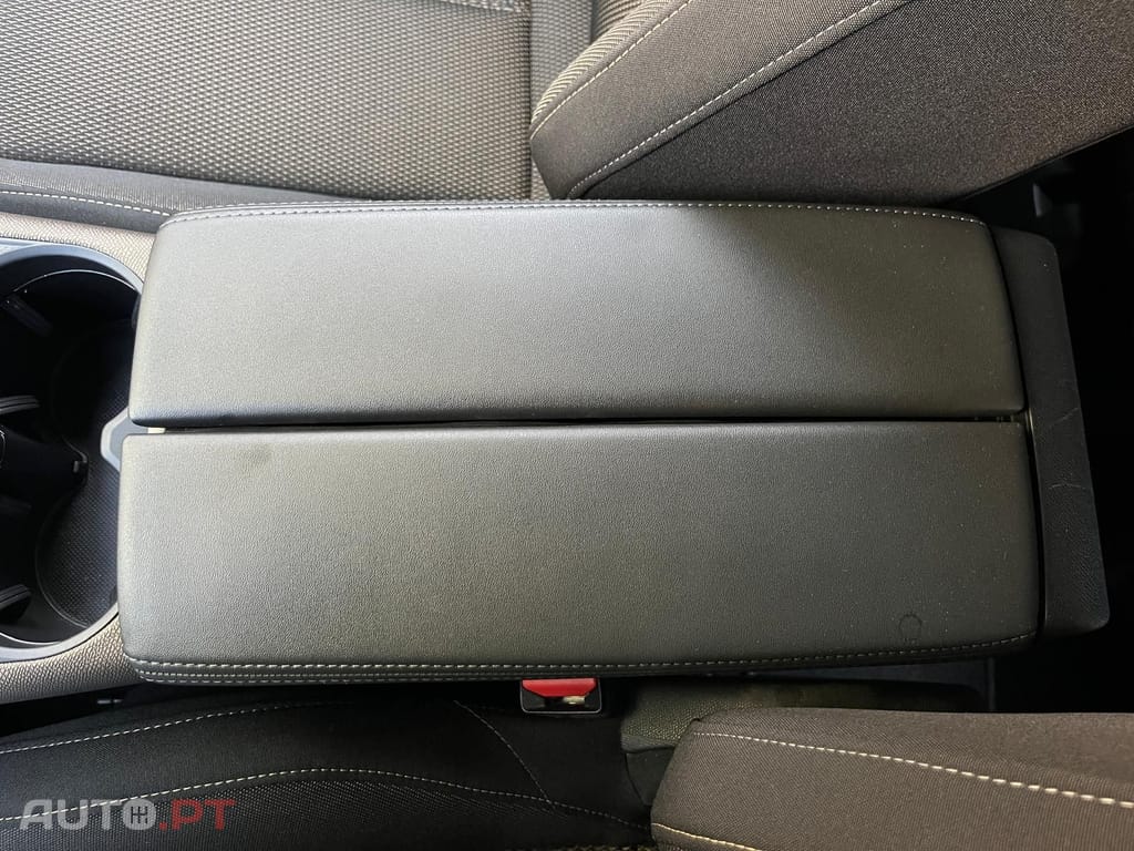 DS DS7 Crossback 1.5 BlueHDI EAT8