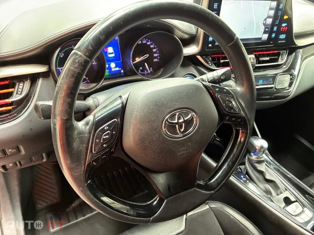 Toyota C-HR 1.8 Hybrid Design